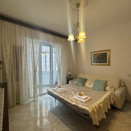 La Casa Di Maia *