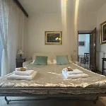 La Casa Di Maia Apartmán *